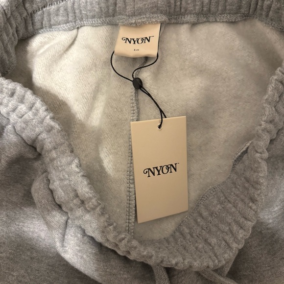 NEW NYON New York or Nowhere Signature Fleece Sweatpants Sz L - Picture 5 of 10